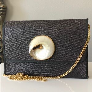 Vintage shoulder bag straws seashell chain